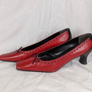 [SOLD]Vintage Red Leather Pumps